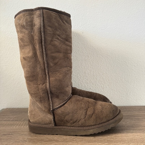 UGG Classic Tall Boots, Chocolate Brown, Size 9 - Picture 1 of 6